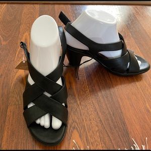 NWT Eurosoft sandals